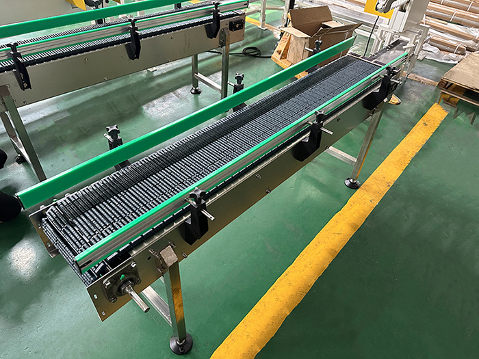滚轮链传送roller-chain-conveyor